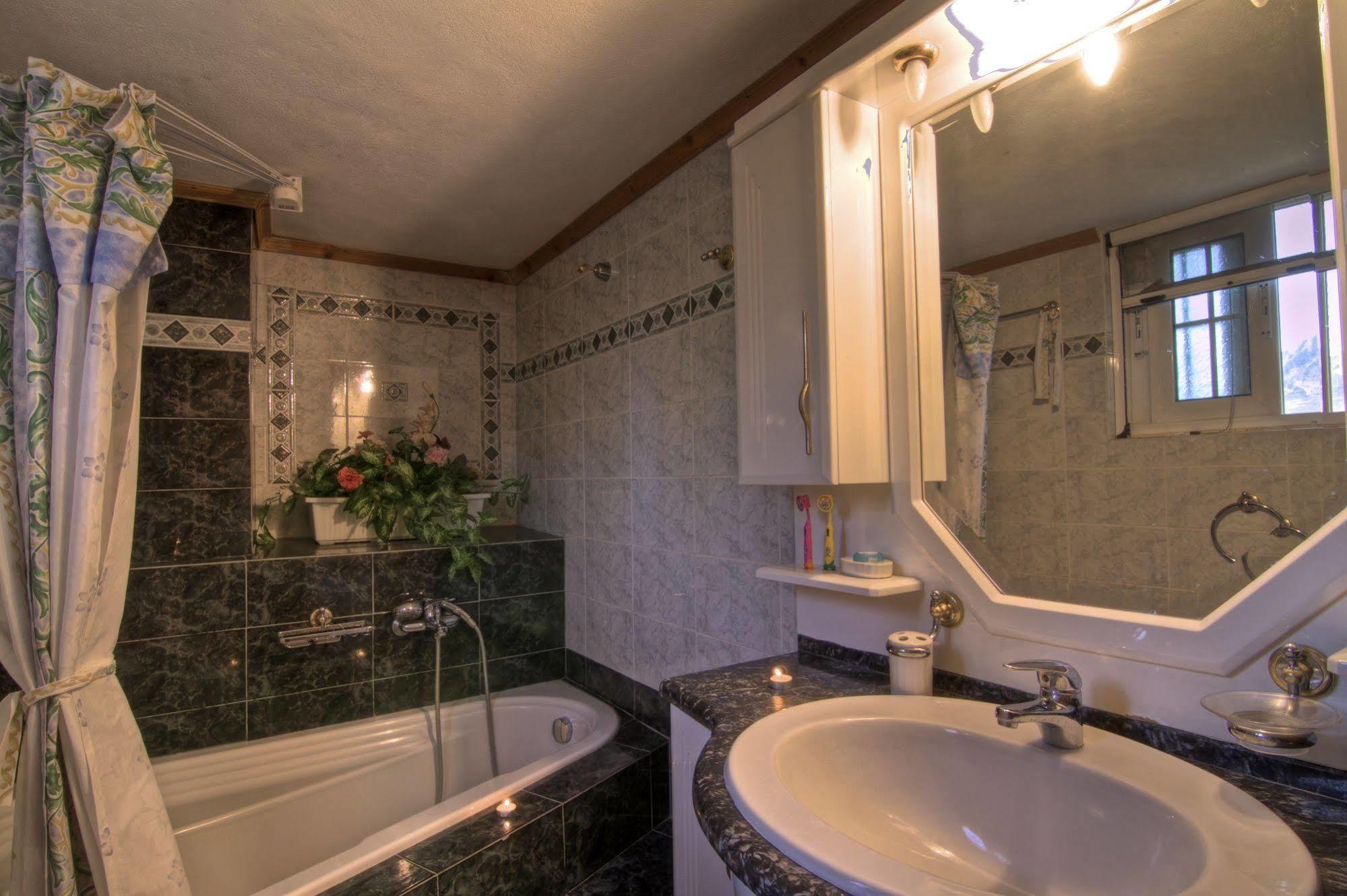 Villa Despina 1 Plakias Private Villa, Private Swimming Pool Garden,Amazing View 莱弗考基亚 外观 照片